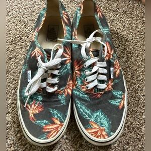 Aloha print vans size 11